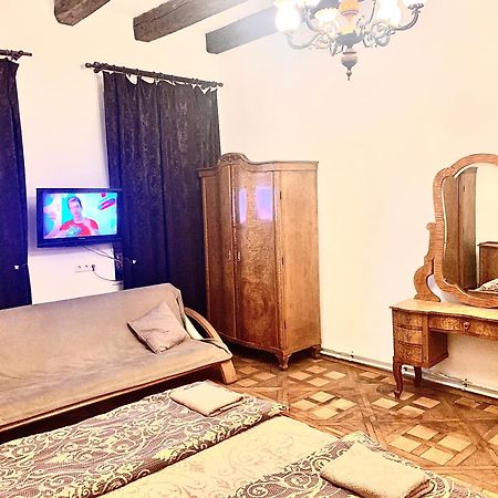 Apartments In The Customs Square 리비프 외부 사진